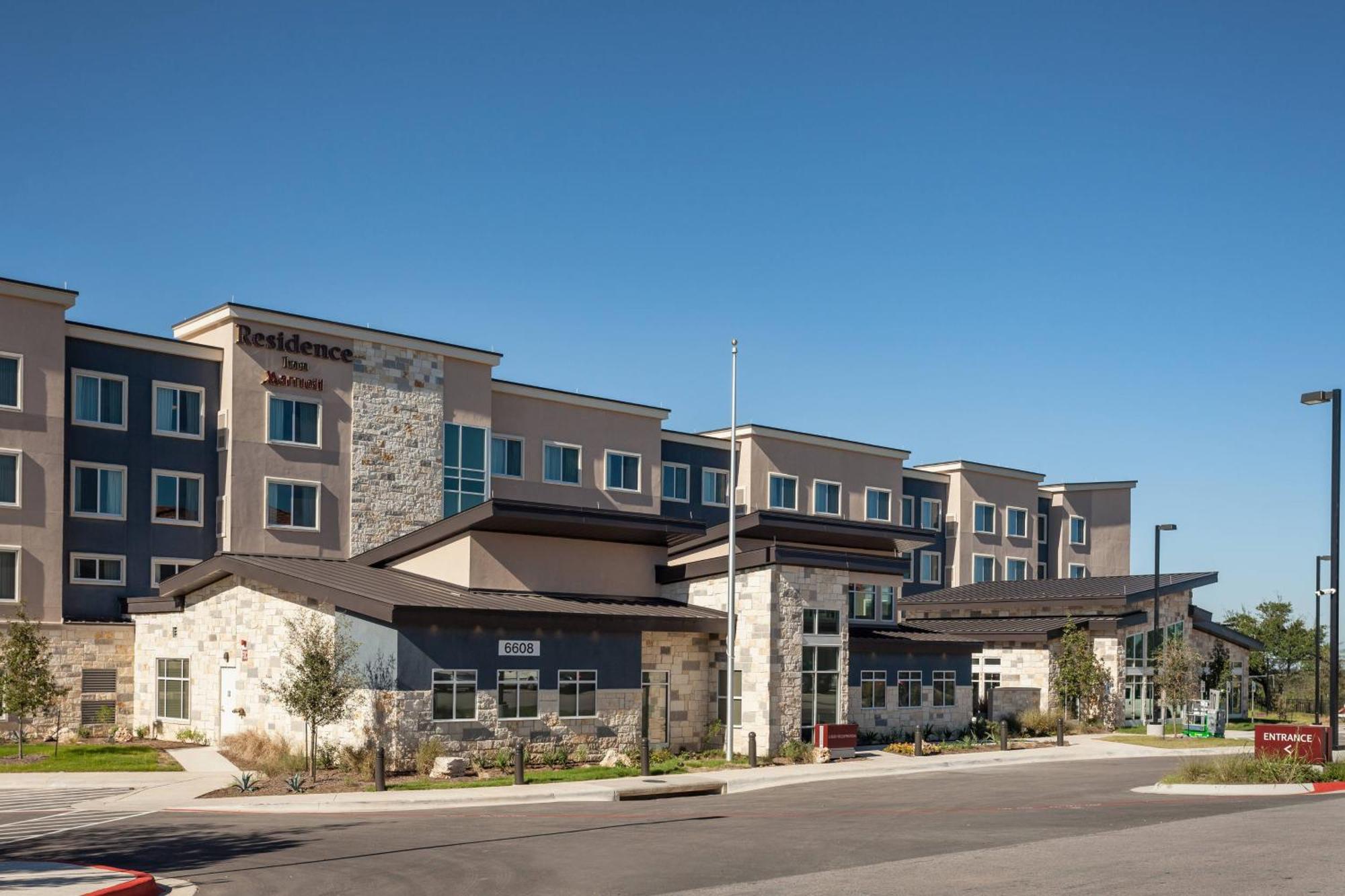 Four Points Residence Inn By Marriott Austin Lake Austin/River Place מראה חיצוני תמונה