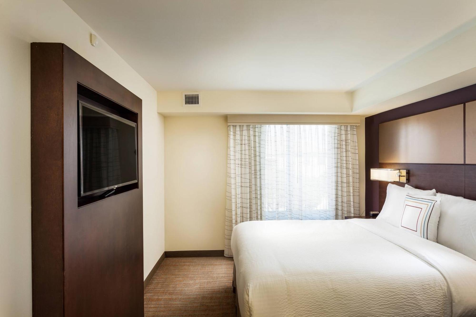 Four Points Residence Inn By Marriott Austin Lake Austin/River Place מראה חיצוני תמונה